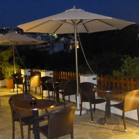 Hotel Golden Sun Kokkari Exterior foto